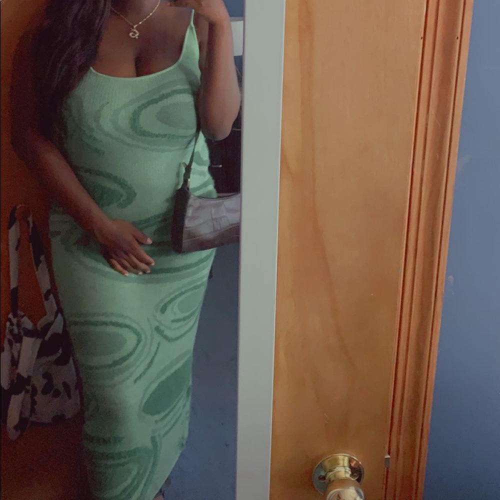 House of Sunny dupe Green Dress